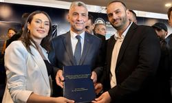 Nörostratejik Yönetim Projesi Ticaret Bakanı Bolat'a Sunuldu