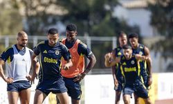 Fenerbahçe, yeni sezon hazırlıklarını sürdürdü
