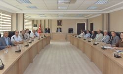 Vali Yardımcısı Zor, köy muhtarlarıyla bir araya geldi