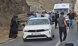 Yüksekova-Van kara yolunda kaza: 5 yaralı