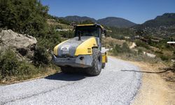 Mezitli Kırsalında Yol Seferberliği Başladı