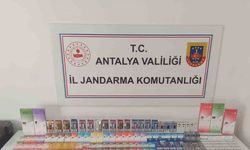 Alanya’da kaçak sigara operasyonunda çok sayıda malzemeye el konuldu
