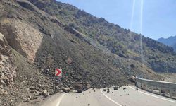 Artvin’in Yusufeli ilçesinde heyelan