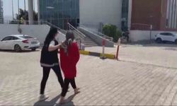 AVM’de 5 farklı mağazadan kıyafet ve ayakkabı çaldı
