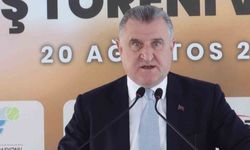 Bakan Bak: "‘Terörsüz Türkiye’ projesi çerçevesinde Cudi Dağı’nda artık roket sesi değil, raket sesleri dinleniyor"