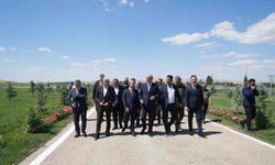 Bakan Yardımcısı Aktaş’tan Malazgirt Zaferi etkinlik alanında inceleme