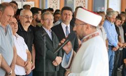 Eski bakan Abdüllatif Şener’in acı günü