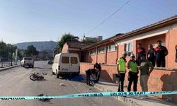 Kamyonet motosiklet ile çarpıştı, 3 aylık evli çiftin mutluluğu kazada son buldu