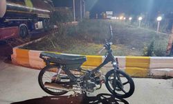 Kamyonetin çarptığı motosiklet sürücüsü yaralandı