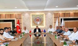 Malatya’da kuru kayısı lisanslı deposu ve borsası için istişare toplantısı