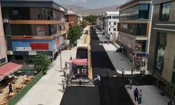 Muhsin Yazıcıoğlu Caddesi’nde asfalt serim çalışması başladı