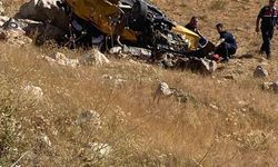 Otomobil şarampole devrildi: 1 ölü, 2 yaralı