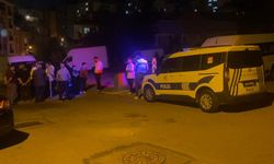 Pendik’te alacak verecek kavgası: Tekme ve tokatlar havada uçuştu