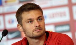 Polonyalı futbolcu Karol Linetty, Kocaelispor için Türkiye’de