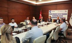 Projeler sunuldu, jüri üyeleri değerlendirdi