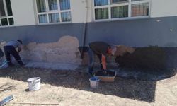 Tavşanlı’da okullarda yaz dönemi onarımları sürüyor