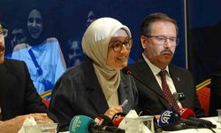 Terörsüz Türkiye toplantısında konuşan Belgin Uygur: "Bembeyaz sayfalara hep birlikte nice zaferleri nice kardeşlik şarkılarını inşallah yazacağız"