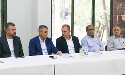 Vahap Seçer'den Vali Toros'a Taziye Ziyareti