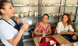 Kadınlar Hem Beceri Kazanıyor Hem de Sosyalleşiyor