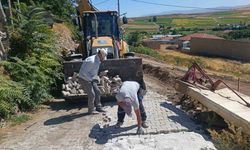 Bünyan’da altyapı ve yol çalışmaları hız kesmeden devam ediyor