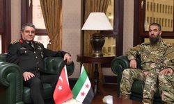 Genelkurmay Başkanı Orgeneral Bayraktaroğlu, Suriye Hava Kuvvetleri Komutanı Hawary’i kabul etti