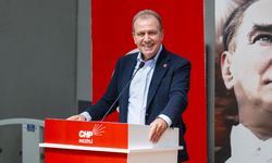 Vahap Seçer: "İktidar Artık Hukuk Dışı Yollarla Mücadele Ediyor"