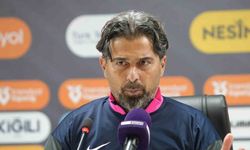 İlhan Palut: "Aldığımız 1 puan gösterdiğimiz performansa göre kötü değil"