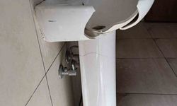 Kamu malına zarar veren kişi yakalandı