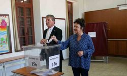 KKTC Başbakanı Üstel, oy kullandı