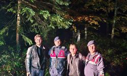 Mantar toplarken ormanda kaybolan 2 genci ekipler kurtardı