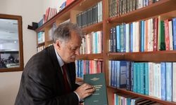 Prof. Dr. Erol Kürkçüoğlu’ndan Erzurum Öğretmenevi’ne kütüphane desteği