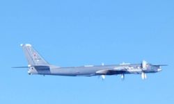 Rus savaş uçakları Japonya hava sahasına yaklaştı, Tokyo yönetimi askeri jetlerini havalandırdı