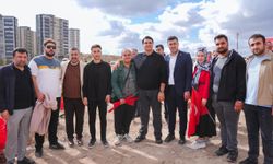 Şehitkamil’de gençler, Cumhuriyet için yürüdü