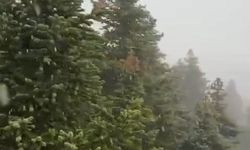 Uludağ’da ilk kar yağışı böyle görüntülendi