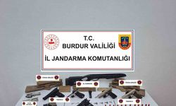 Burdur’da silah ve tarihi eser kaçakçılığı operasyonu