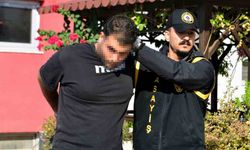 Kardeşinin yasak ilişki yaşadığı şahsı iç çamaşırı ile kaçarken öldürdü