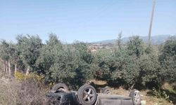 Şarampole yuvarlanan otomobildeki anne ve 5 yaşındaki çocuğu yaralandı