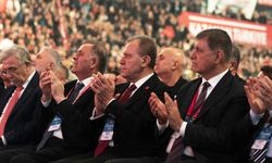 Seçer: “Kurultay CHP iktidarının ilk adımıdır”