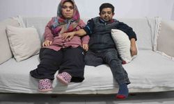 21 yıl sonra evlenerek aşklarına engel tanımayan cüce çift, anne ve baba olacak olmanın heyecanını yaşıyor