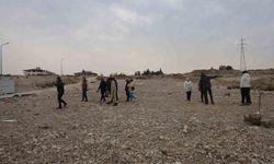 'Biz anlaşıp yapamadık ama yaparsa devletimiz yapar' diyen site sakinleri, yuvalarından geriye kalan boş arazinin rezerv alanına alınmasını istiyorlar