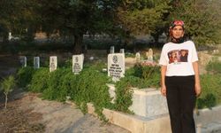 Enkaz altındaki kardeşiyle yaptığı konuşmayı unutamayan kadın, Yağmur Apartmanı'nda kaybettiği 13 yakını için adalet istiyor