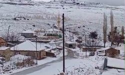 Mersin'in yüksek kesimlerinde kar yağışı etkili oldu