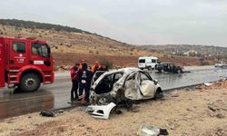 Otomobillerin hurdaya döndüğü kazada doktor öldü, 2 kişi de ağır yaralandı