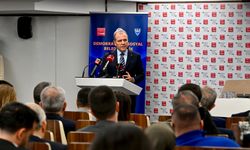 Vahap Seçer: “Demokrasi Yerelden Başlar”