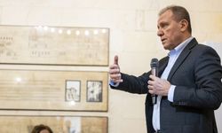 Vahap Seçer kadın muhtarlarla buluştu