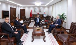 Mersin Valisi Toros, KKTC Ankara Büyükelçisi’ni ağırladı