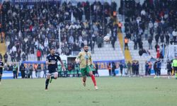 Lider Amedspor’da İki Yıldızla Yollar Ayrıldı!