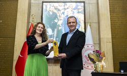 Başkan Seçer: "Huzurun Başlangıç Noktası Mersin’dir"