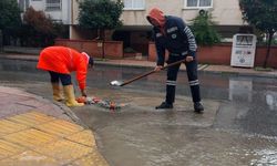 Yenişehir’de Yağış Mesaisi: Ekipler 24 Saat Sahada