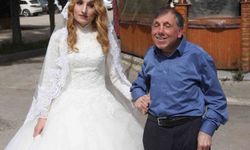 Belediye otobüsünün çarptığı görme engelli öğretmen çift ağır yaralandı